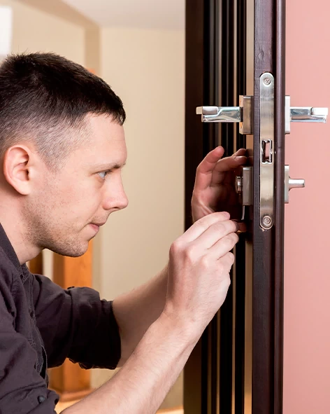 : Professional Locksmith For Commercial And Residential Locksmith Services in Vista, CA