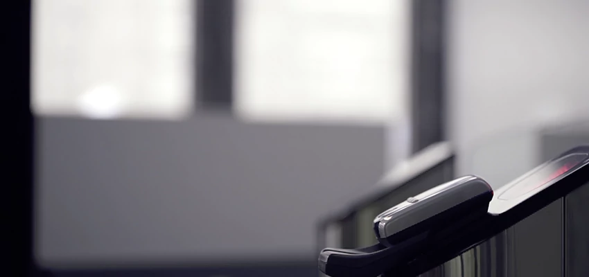 Commercial Automatic Door Locks Repair in Vista, CA