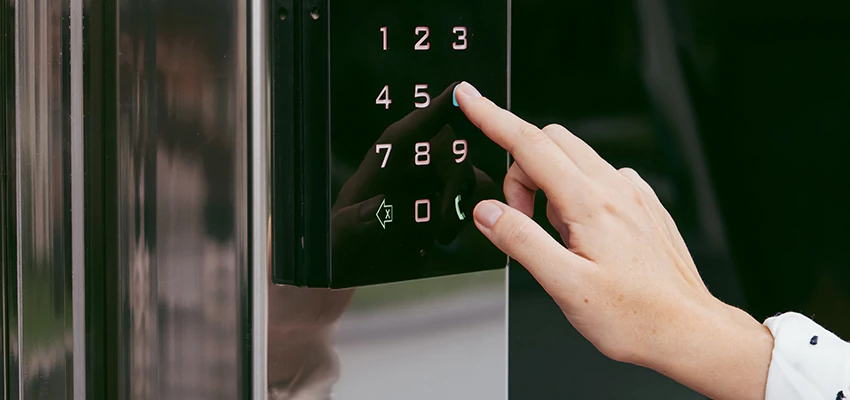 Property Management Locksmith For Lock Installation in Vista, CA